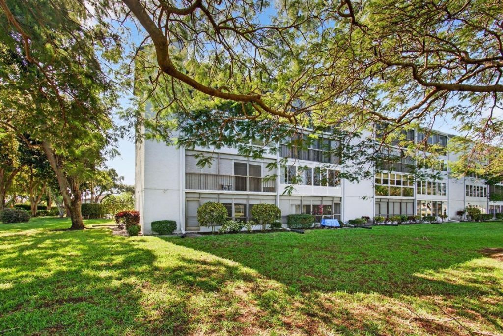 14701 Cumberland Drive, Unit 1080, Delray Beach, FL 33446 Photo