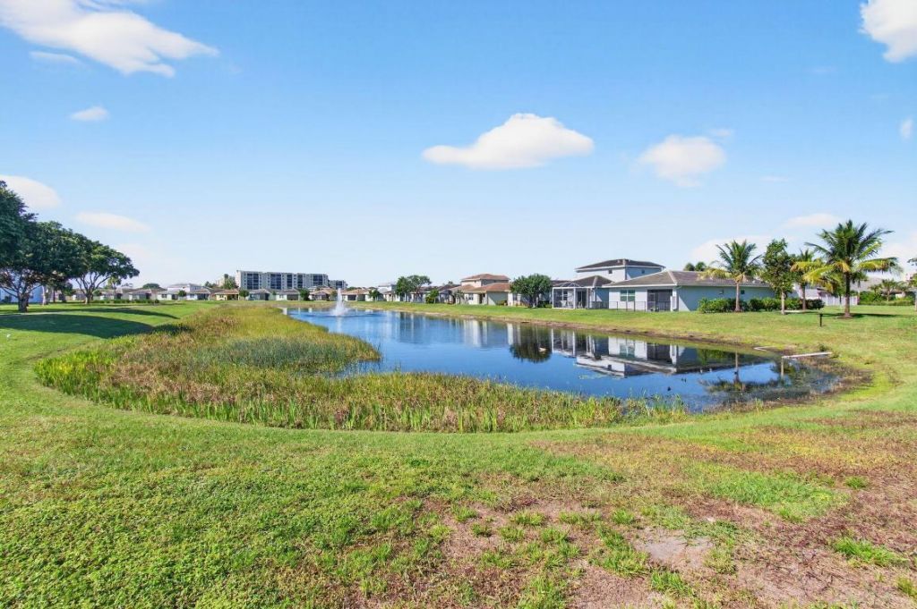 14701 Cumberland Drive, Unit 1080, Delray Beach, FL 33446 Photo