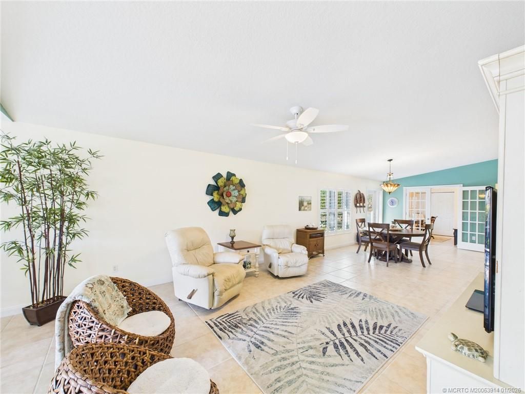 5315 NW Dominica Street, Vero Beach, FL 32967 Photo