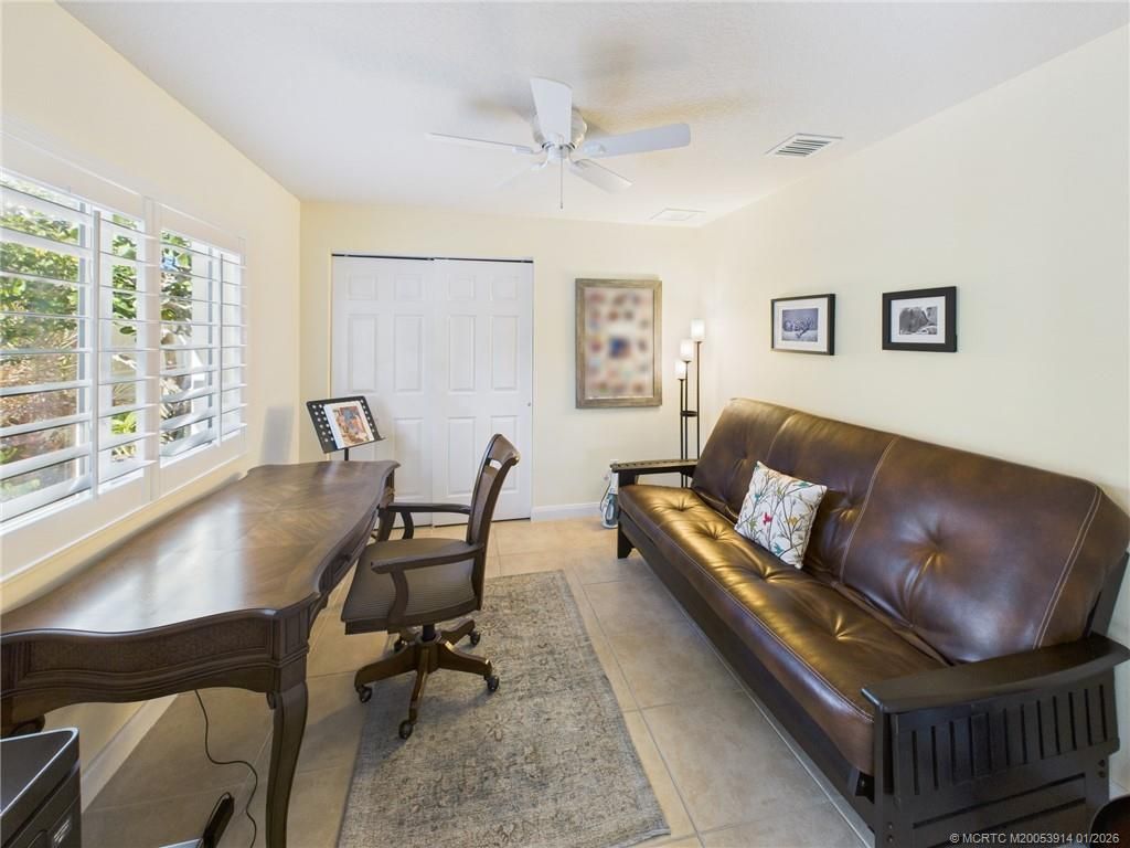 5315 NW Dominica Street, Vero Beach, FL 32967 Photo