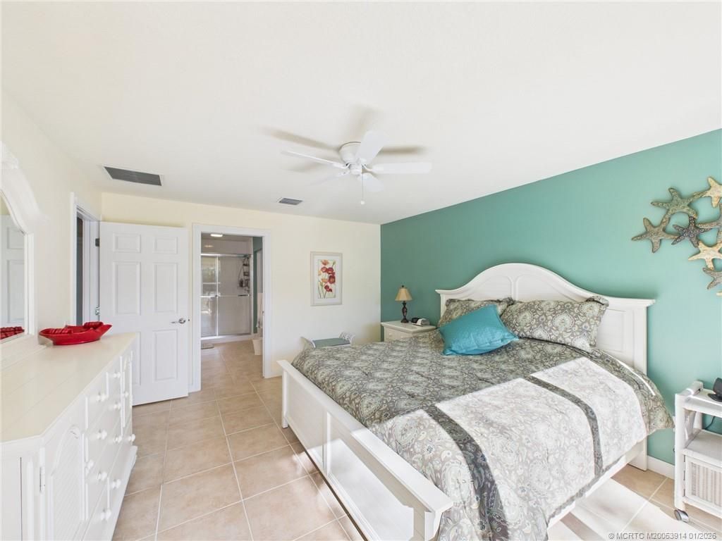 5315 NW Dominica Street, Vero Beach, FL 32967 Photo