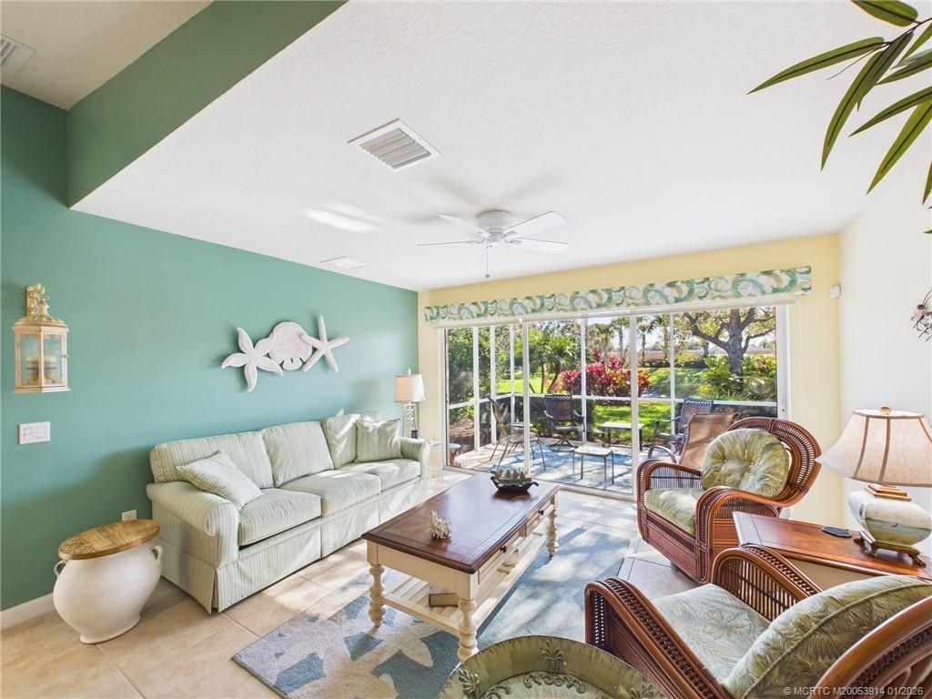 5315 NW Dominica Street, Vero Beach, FL 32967 Photo