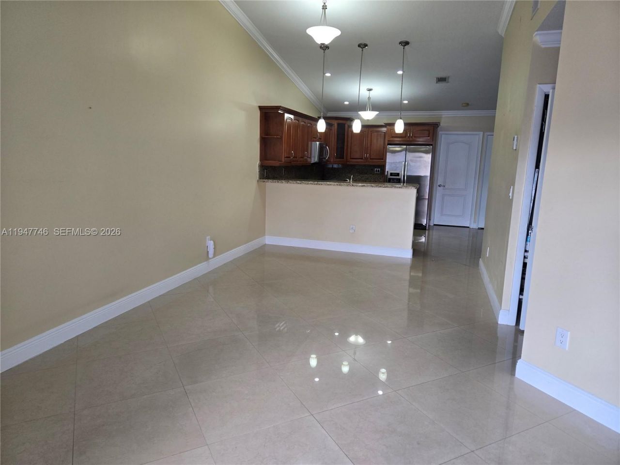 2749 W 73rd Pl , Hialeah, FL 33016 Photo