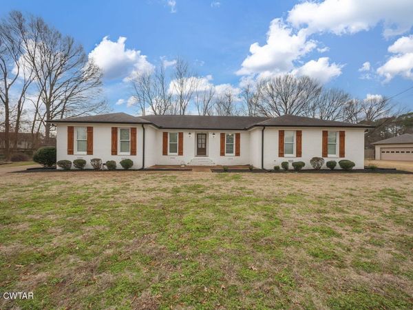 16 Sandpiper Place, Jackson, TN 38305