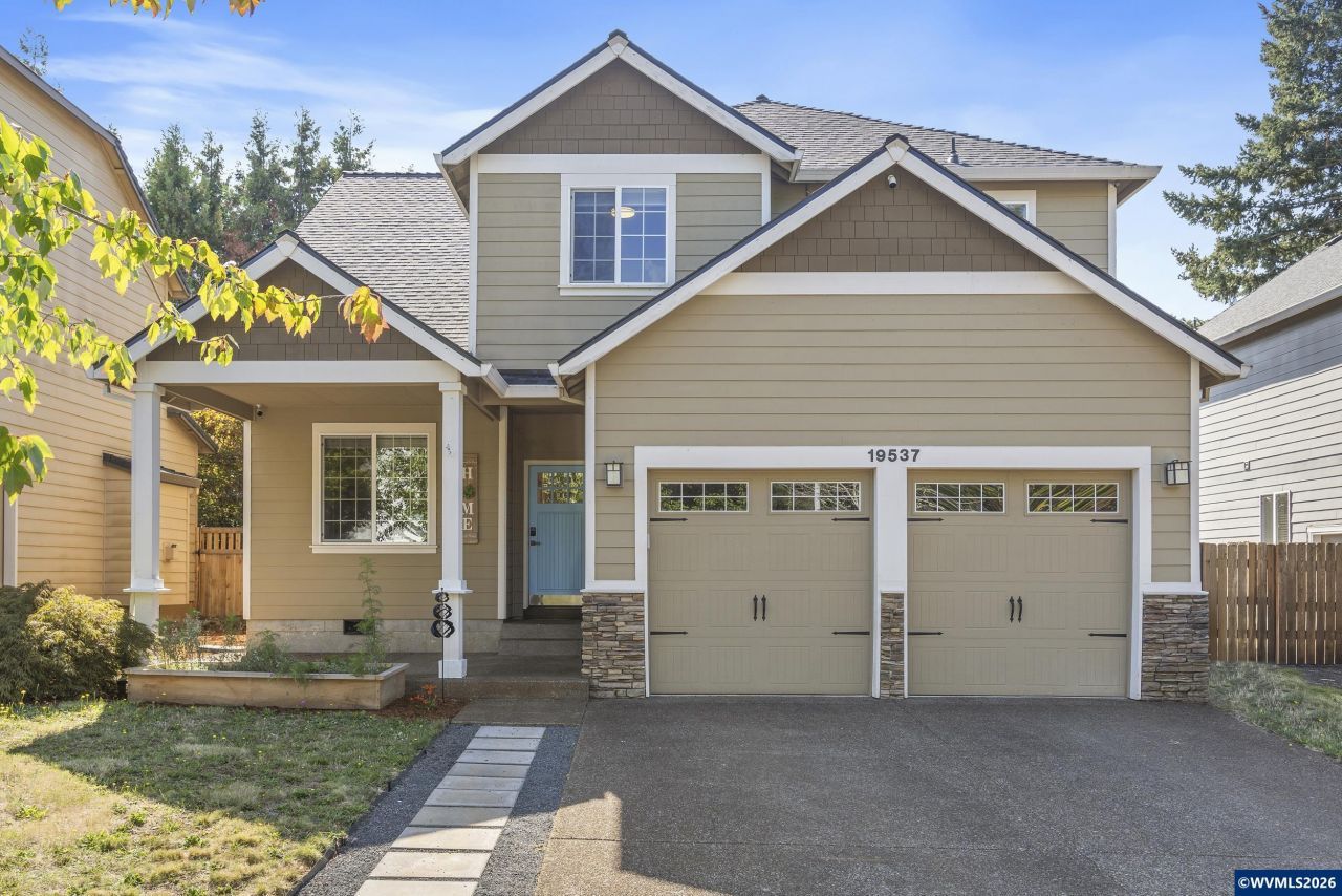 19537 Morrie Dr, Oregon City, OR 97045 Main Photo