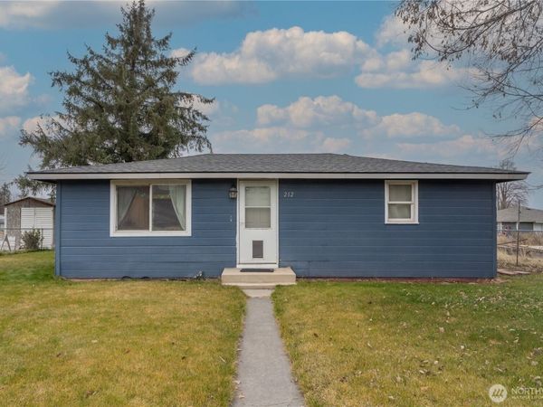 212 E 6th Avenue, Warden, WA 98857