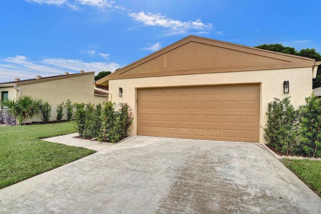 818 NW 26th Avenue, Delray Beach, FL 33445 Photo