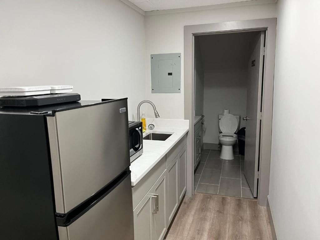 828 SE 8th Avenue, Deerfield Beach, FL 33441 Photo