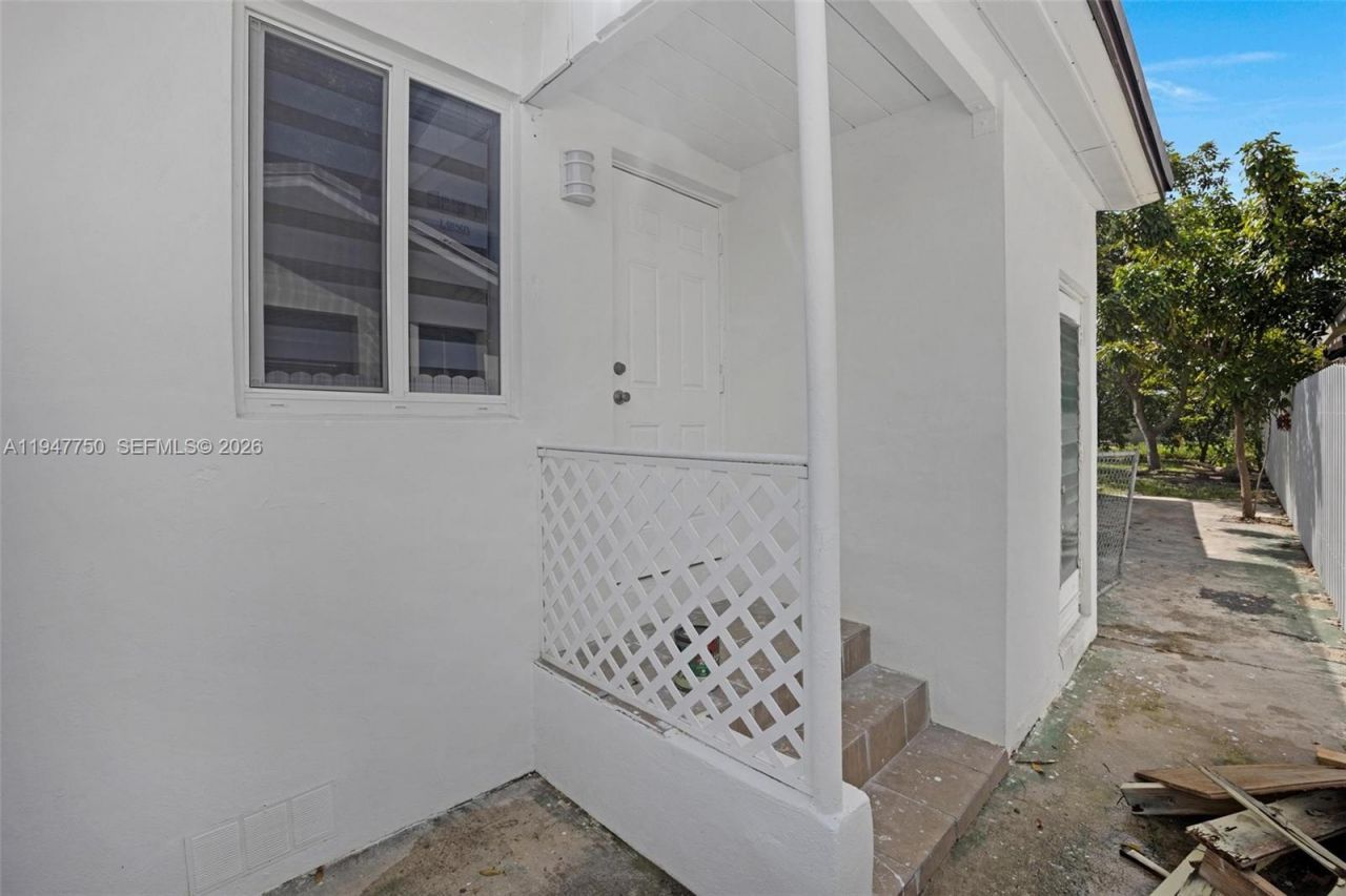 2530 SW 16th Ter, Unit 1, Miami, FL 33145 Photo