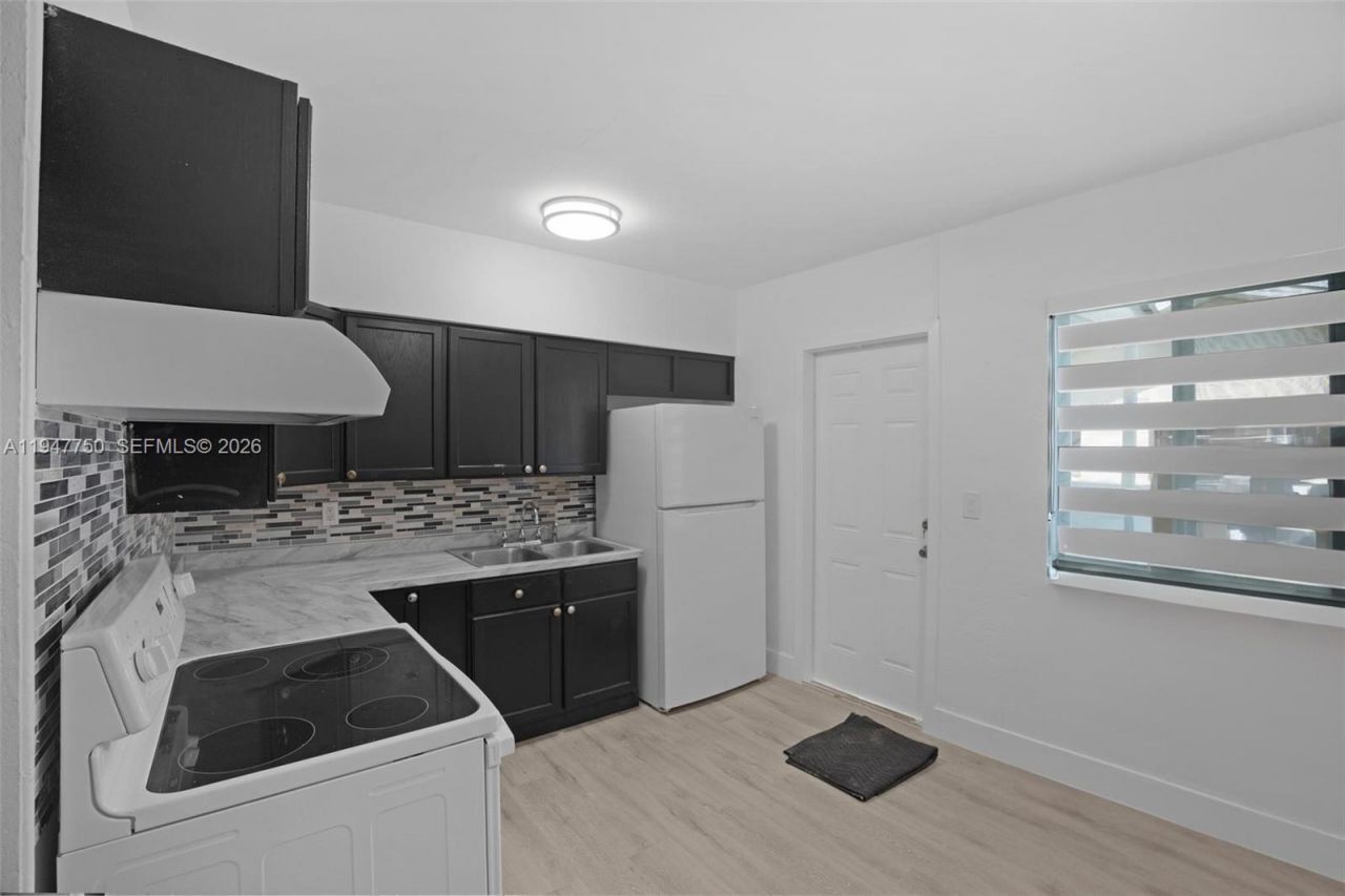 2530 SW 16th Ter, Unit 1, Miami, FL 33145 Photo