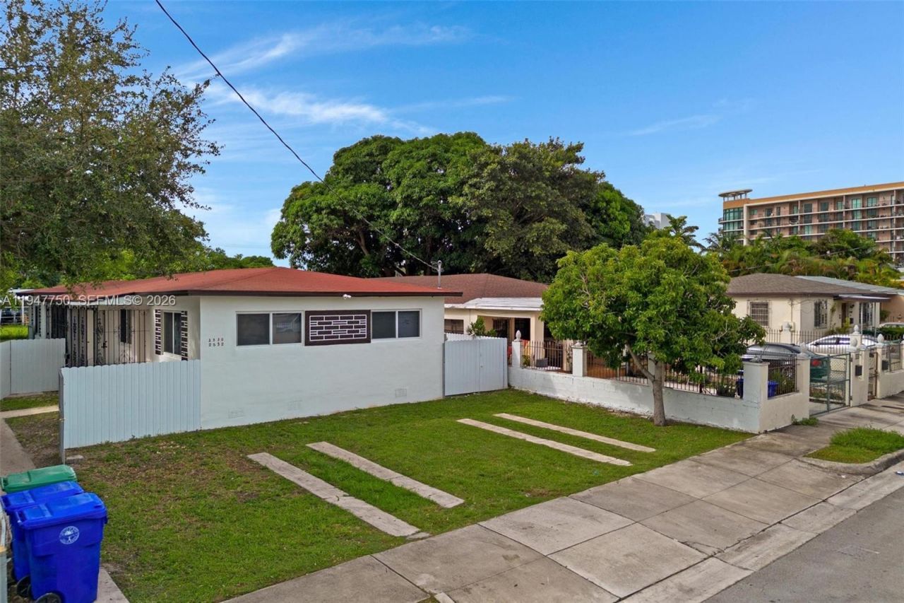 2530 SW 16th Ter, Unit 1, Miami, FL 33145 Photo