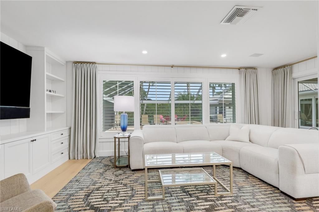 695 Regatta Rd S, Naples, FL 34103 Photo