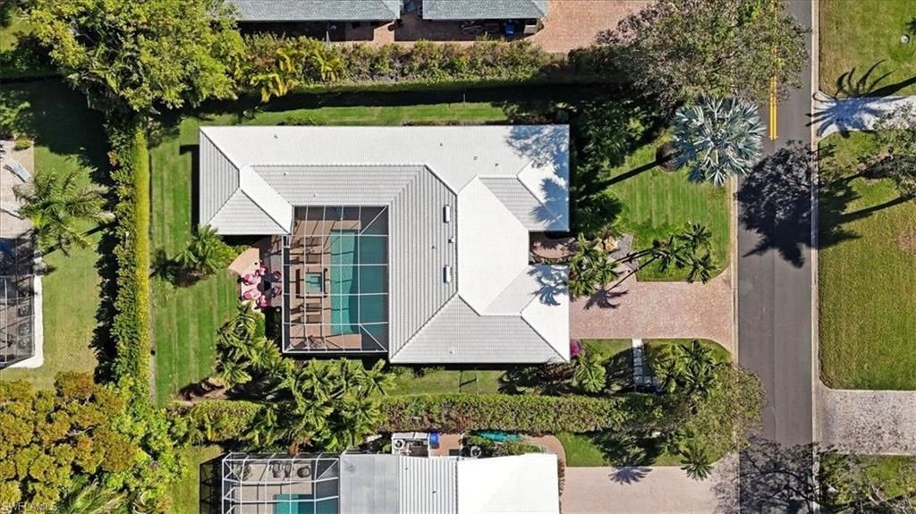 695 Regatta Rd S, Naples, FL 34103 Photo