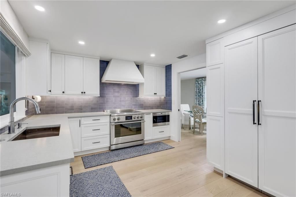 695 Regatta Rd S, Naples, FL 34103 Photo