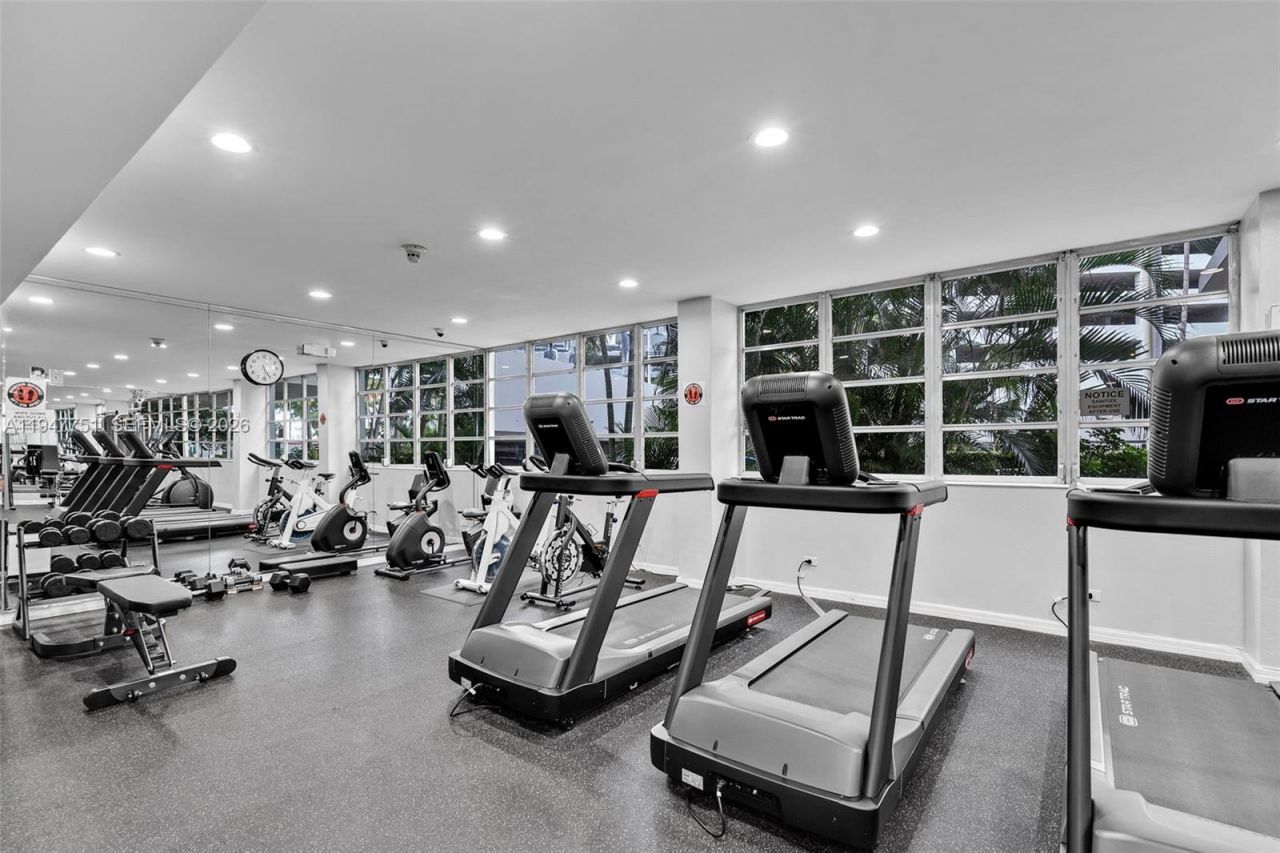 1408 Brickell Bay Dr, Unit 1206, Miami, FL 33131 Photo