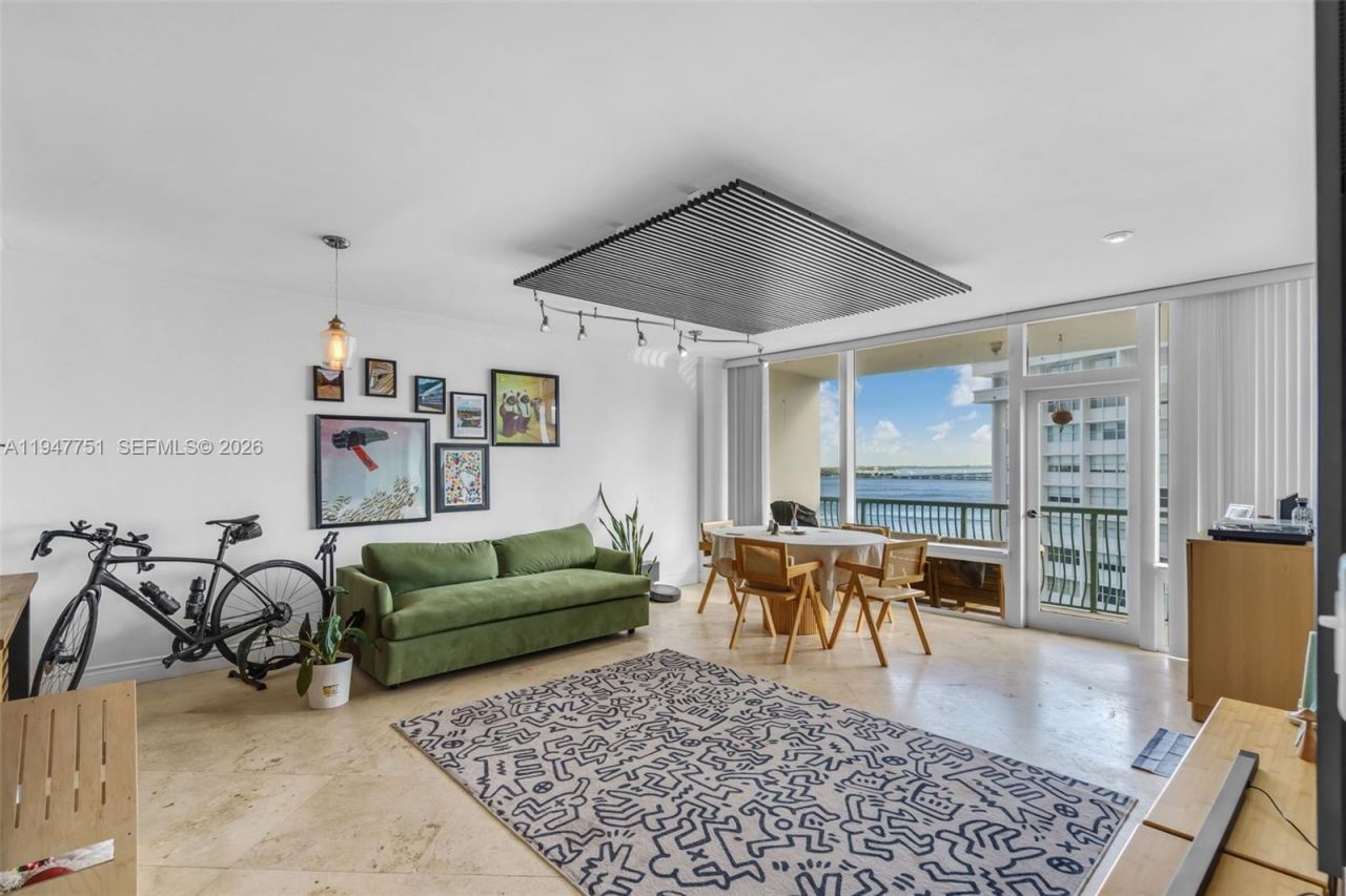 1408 Brickell Bay Dr, Unit 1206, Miami, FL 33131 Photo