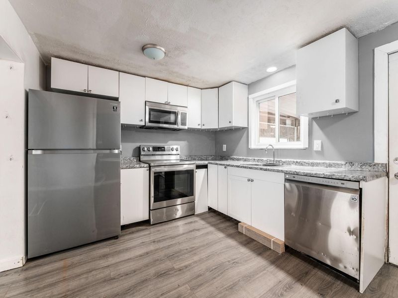 3622 Alpena Road, Columbus, OH 43232 Photo 10