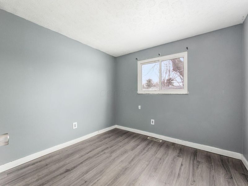 3622 Alpena Road, Columbus, OH 43232 Photo 20