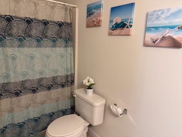 5888 Longwood Dr. Photo 25