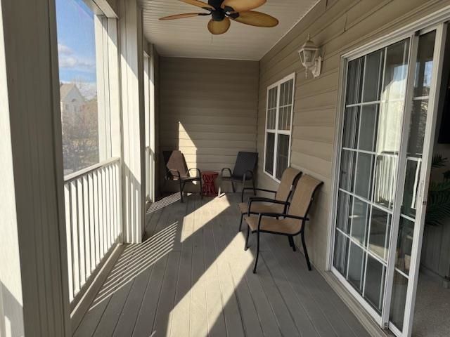 5888 Longwood Dr. Photo 25