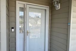 5888 Longwood Dr. photo 4