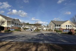 5888 Longwood Dr. photo 4