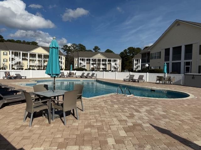 5888 Longwood Dr. Photo 32