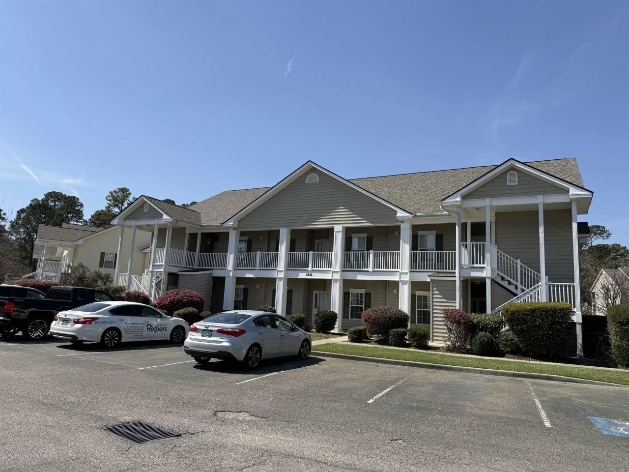 5888 Longwood Dr. Photo 37