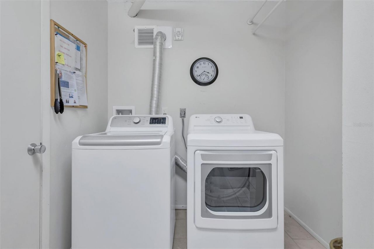 4822 Ocean Boulevard, Unit 9A, Siesta Key, FL 34242 Photo