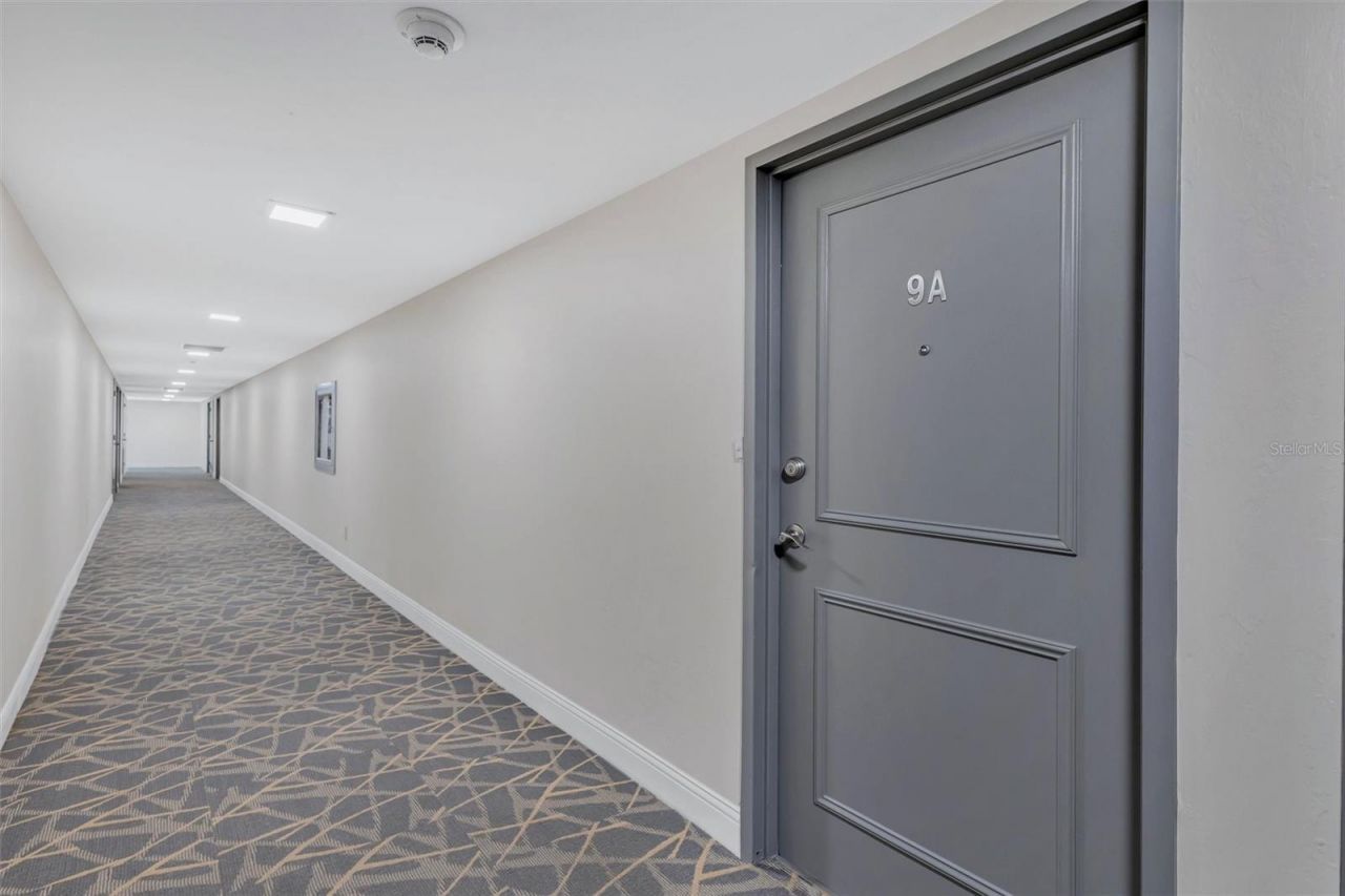 4822 Ocean Boulevard, Unit 9A, Siesta Key, FL 34242 Photo