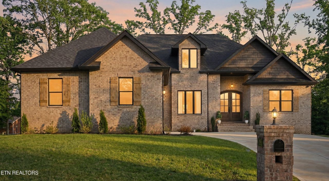 591 Yosemite Drive, Lenoir City, TN 37771 Main Photo