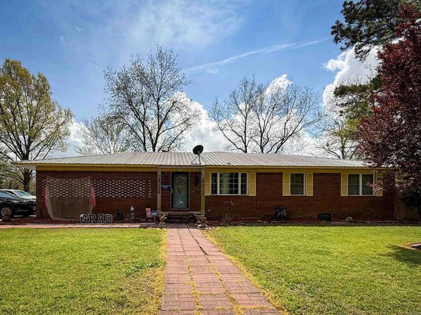 331 E Evelyn Ave, Wynne, AR 72396