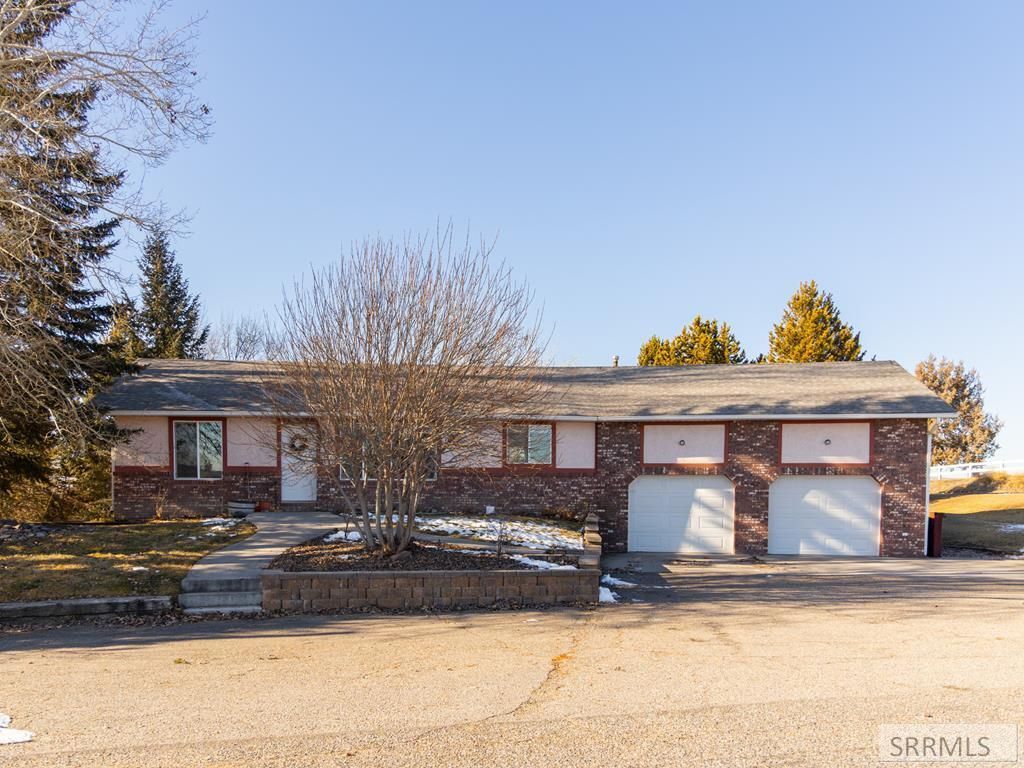 319 N Pine Street, Parker, ID 83445 Main Photo