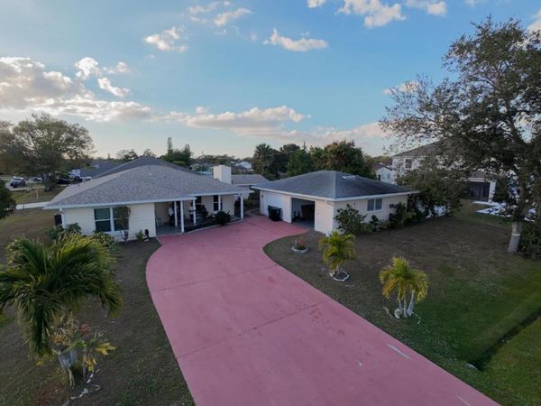 126 NW Hibiscus St Street NW, Port Saint Lucie, FL 34983