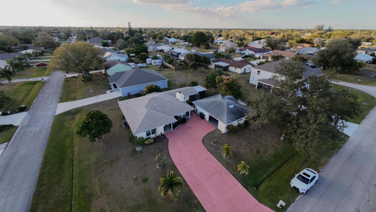 126 NW Hibiscus St Street Nw, Port Saint Lucie, FL 34983 Photo