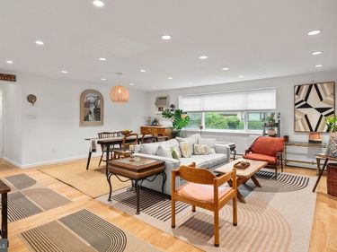 48 LLANFAIR RD LLANFAIR RD, Unit 7, ARDMORE, PA 19003