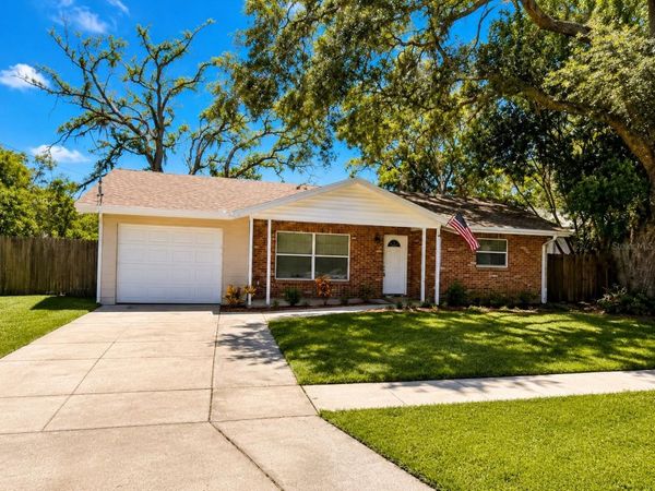 11102 28TH STREET, TAMPA, FL 33612