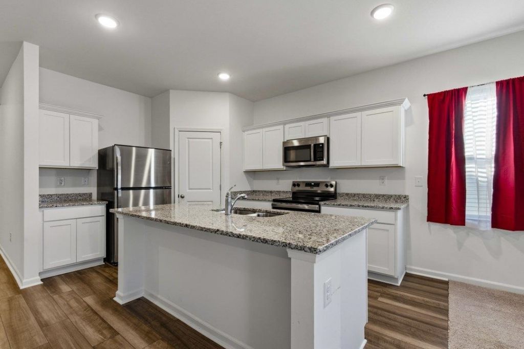 519 Tillage Ct. Photo 8