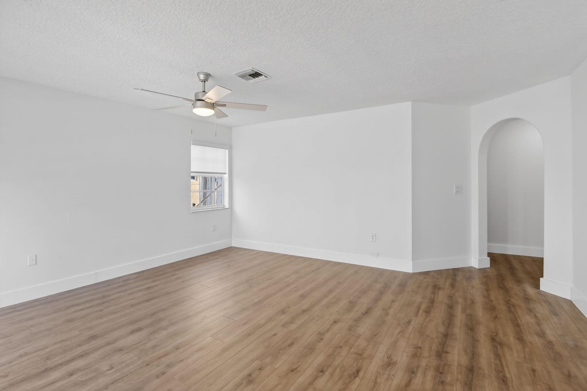 2351 NW 138 Drive, Sunrise, FL 33323 Photo