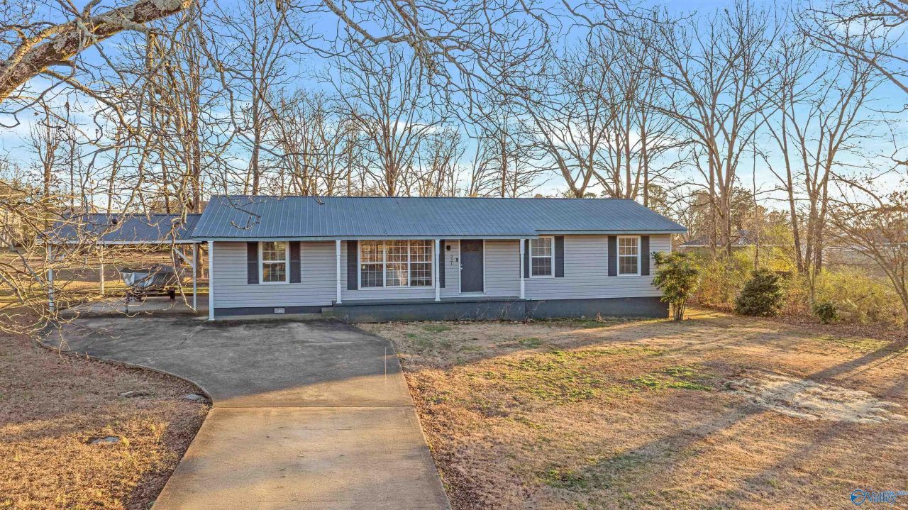 221 Poplar Drive, Rainsville, AL 35986 Main Photo