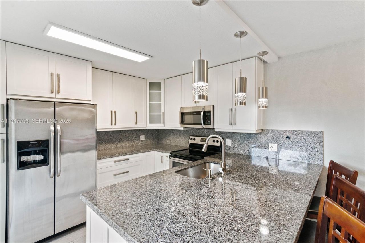 2588 Garden Ct, Unit 2588, Cooper City, FL 33026 Photo