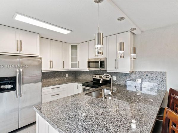 2588 Garden Ct, Unit 2588, Cooper City, FL 33026