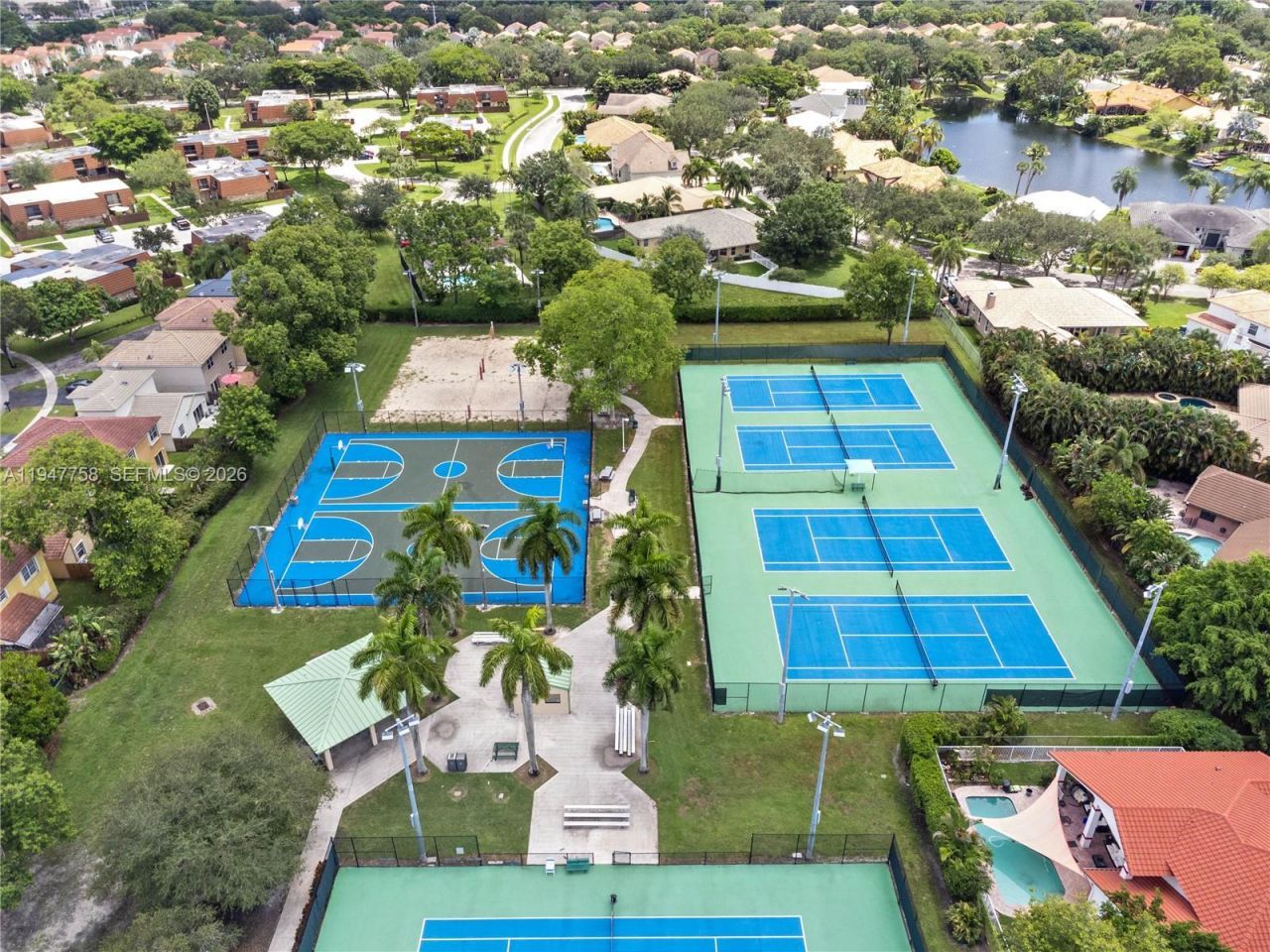 2588 Garden Ct, Unit 2588, Cooper City, FL 33026 Photo