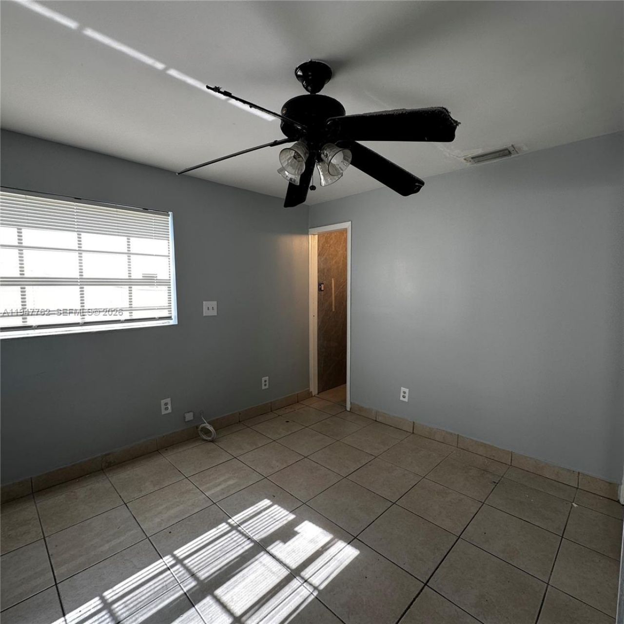 732 Moffett St, Unit 4A, Hallandale Beach, FL 33009 Photo