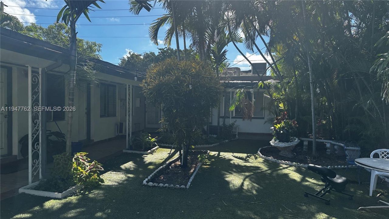 732 Moffett St, Unit 4A, Hallandale Beach, FL 33009 Photo