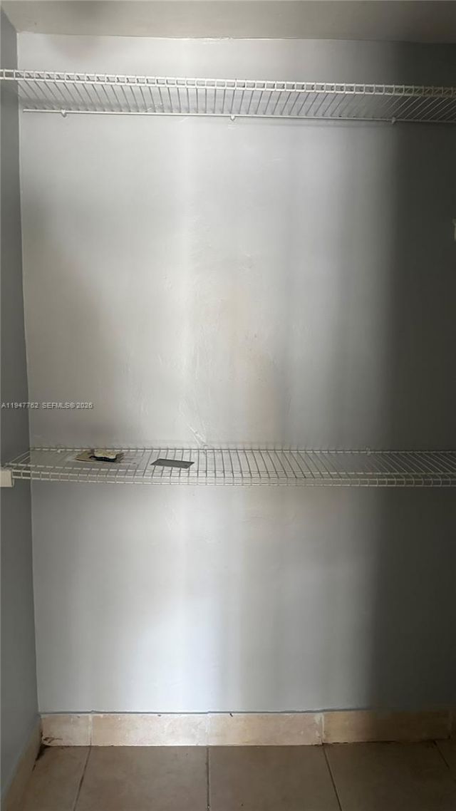 732 Moffett St, Unit 4A, Hallandale Beach, FL 33009 Photo