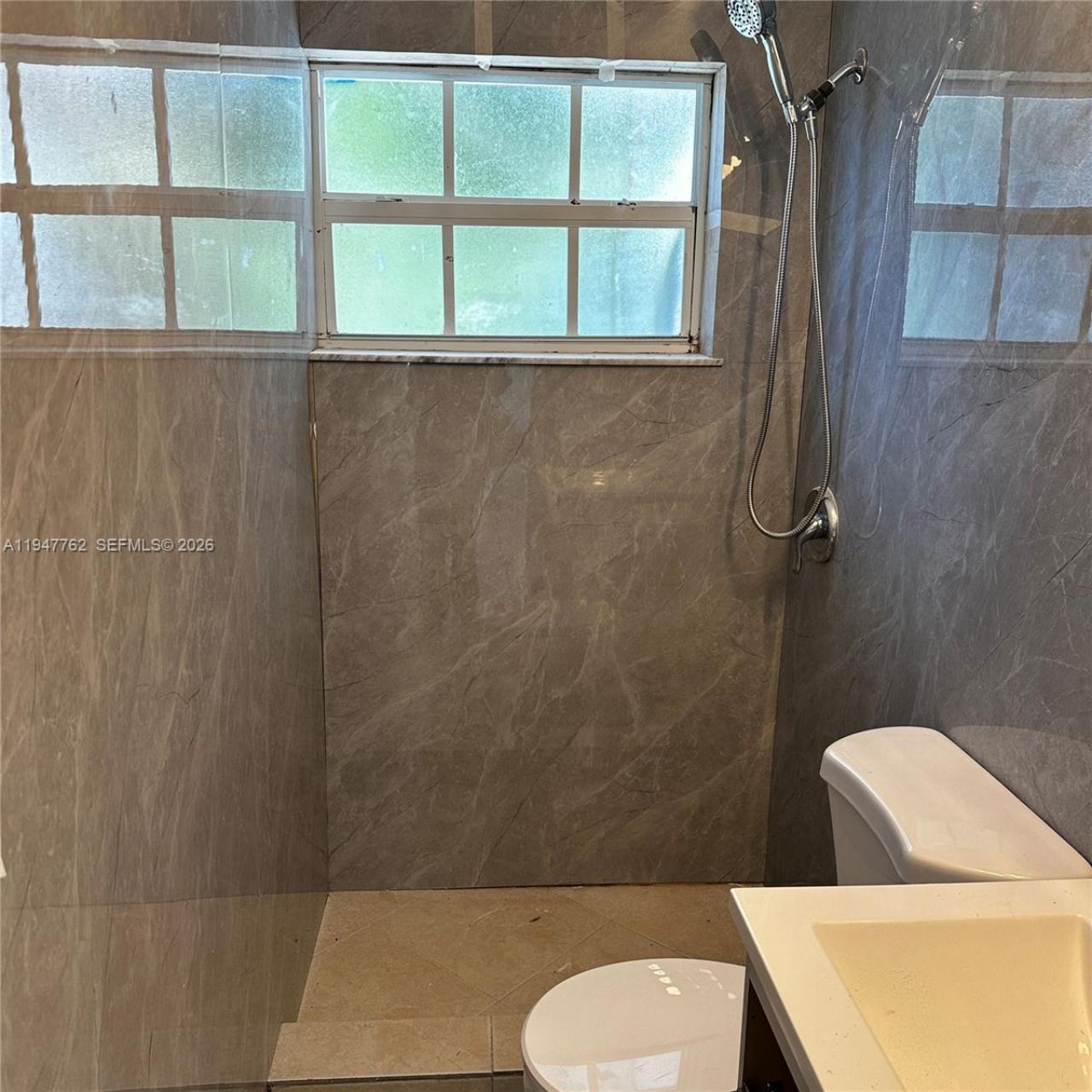 732 Moffett St, Unit 4A, Hallandale Beach, FL 33009 Photo