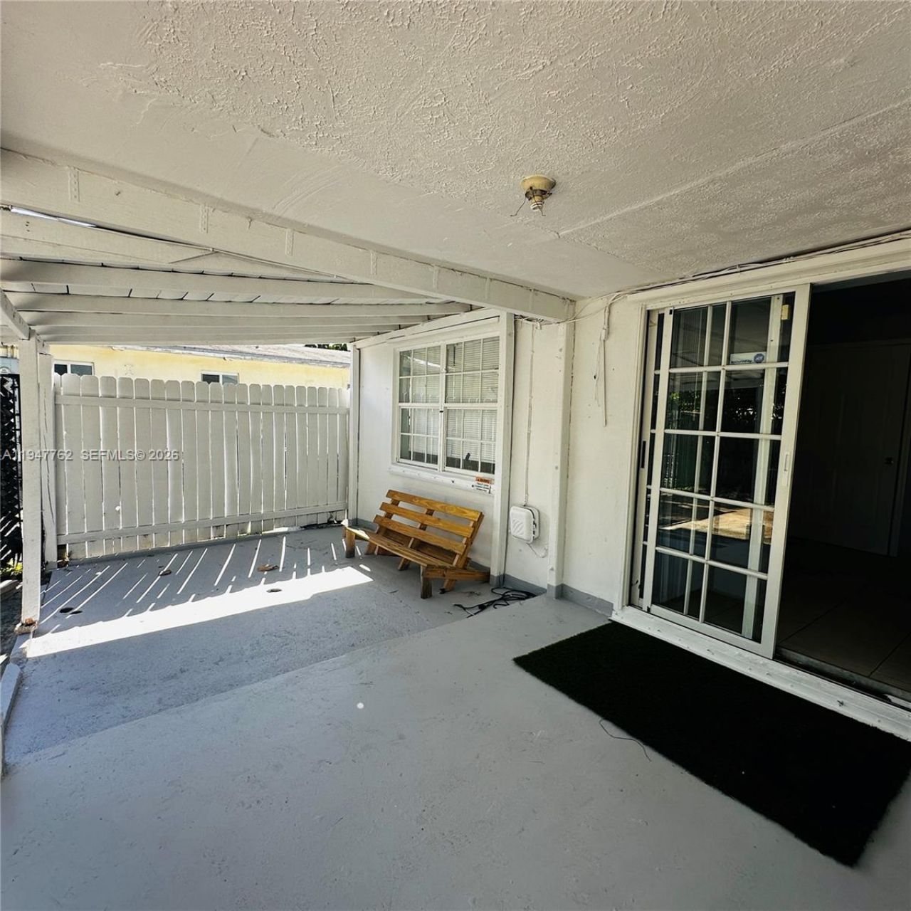 732 Moffett St, Unit 4A, Hallandale Beach, FL 33009 Photo