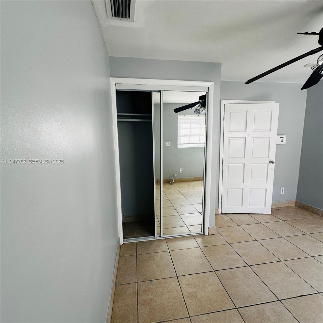 732 Moffett St, Unit 4A, Hallandale Beach, FL 33009 Photo