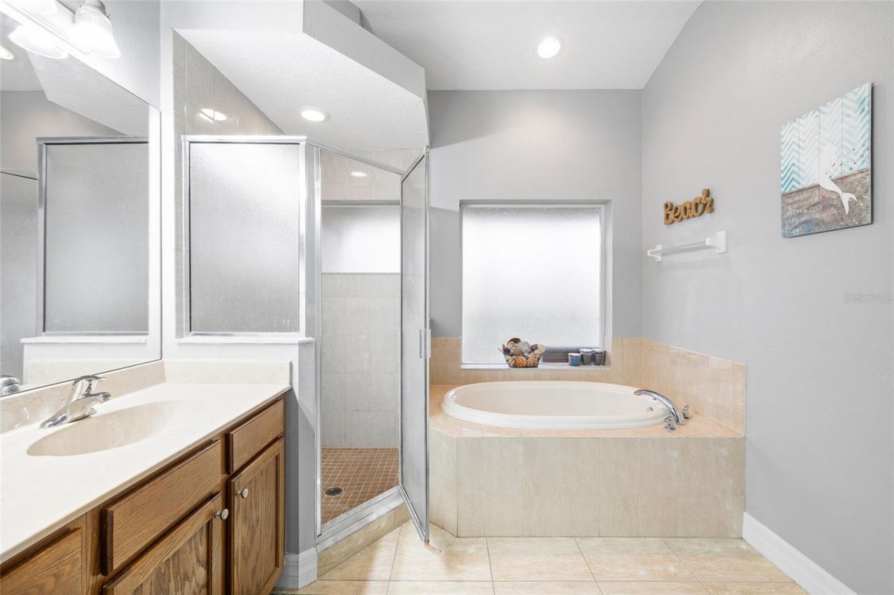 7467 Terrace River Drive, Temple Terrace, FL 33637 Photo